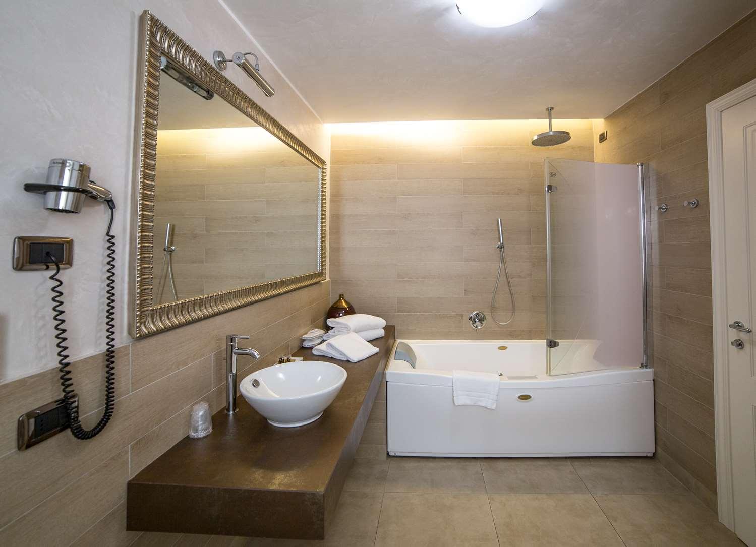 Patavium Hotel 3*