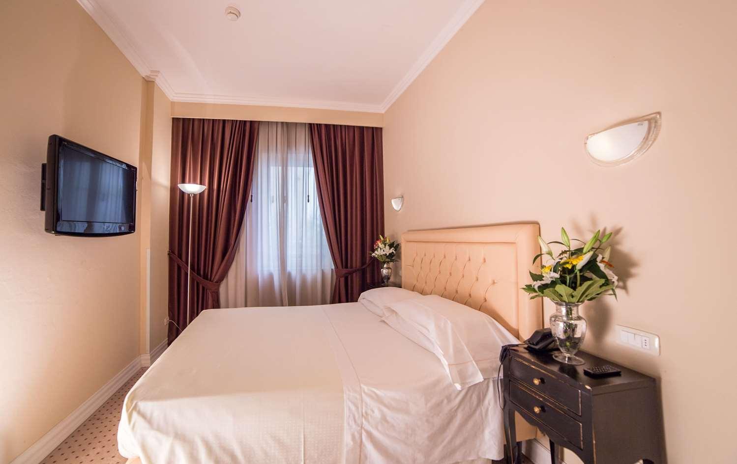 Patavium Hotel 3*