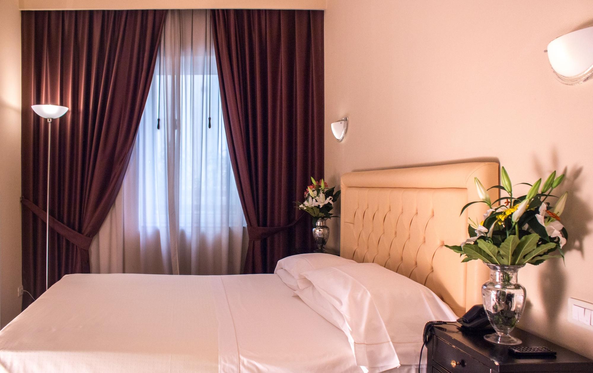 Patavium Hotel 3*